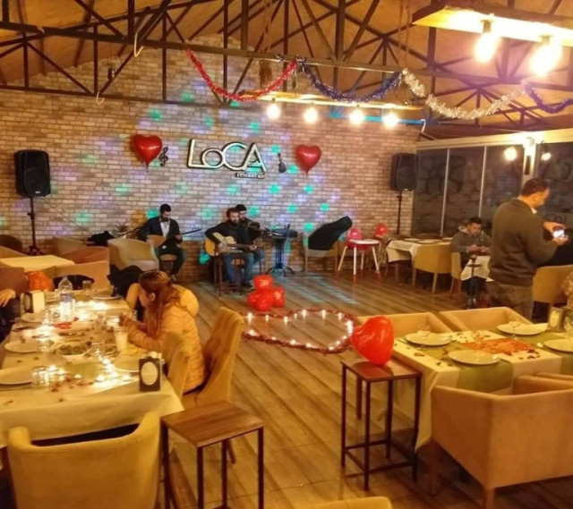 Loca Cafe Restaurant