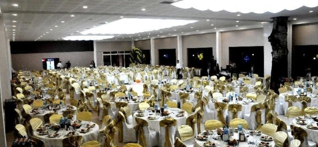 Lalezar Restaurant