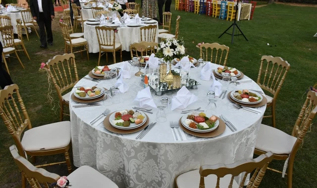 Lalezar Restaurant