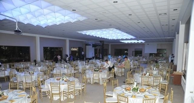 Lalezar Restaurant
