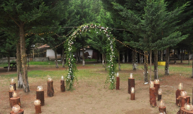 Bade Kır Düğün Bahçesi
