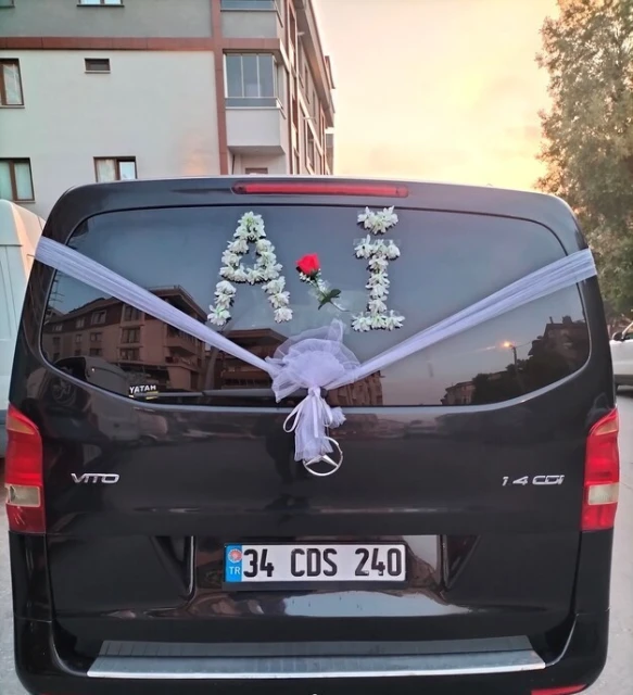 Aras Vip Gelin Arabası