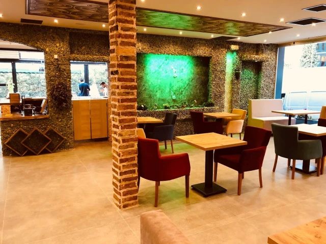 Sweet Garden Cafe & Restaurant