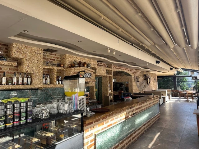 Sweet Garden Cafe & Restaurant