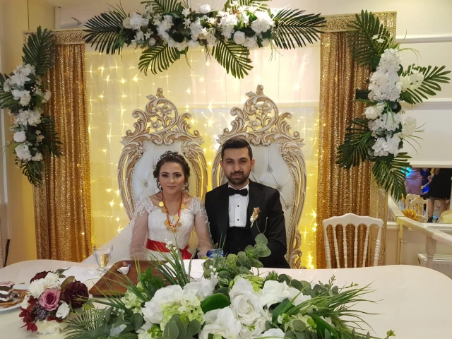 Önderler Davet ve Balo Salonu