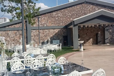 Beyaz Et Menülü Düğün Davetleri Hafta İçi Kişi Başı 700 TL