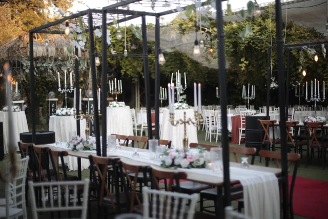 Bizim Bahçe Toy Han