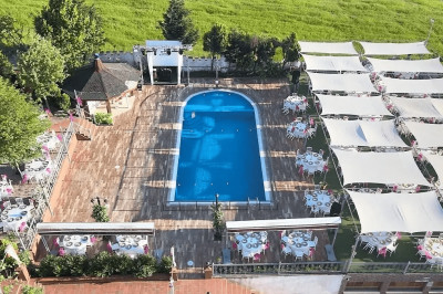 Hafta İçi Havuzbaşı Alanında Yapılacak Pasta Meşrubat Menülü Davetler 120.000 TL'den Başlayan Fiyatlarla