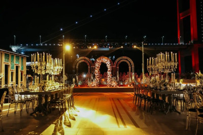 Hafta İçi Yapılacak Lüks Nikah Seremonileri 219.000 TL'den Başlayan Fiyatlarla