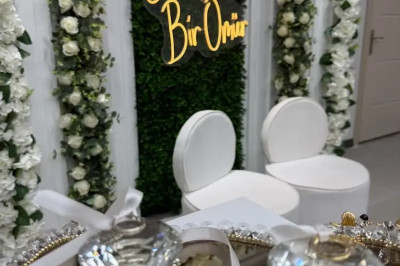 Söz & Nişan Paketi Hafta İçi 45.000 TL, Hafta Sonu 55.000 TL'den Başlayan Fiyatlarla