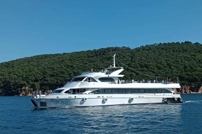 Gündüz Düğün Paketlerine Özel Fotoğraf - Video Çekimi, DJ ve Pasta Hediye!