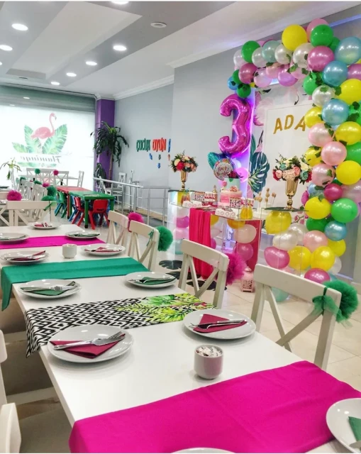 Flamingo Party & Events