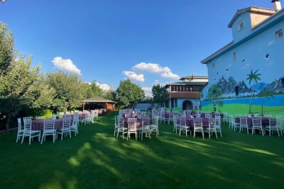 Erken Rezervasyona Özel Mayıs Sonuna Kadar Yapılacak Anlaşmalarda Hafta İçi Her Şey Dahil Kokteyl Menü %28 İndirimle Kişi Başı Sadece 210 TL!