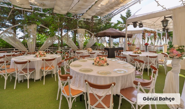 Bambi Garden O Ağacın Altı