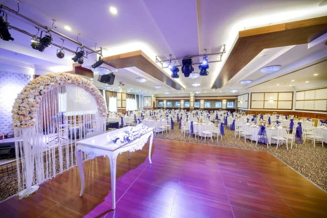 Ataköşk Hotel