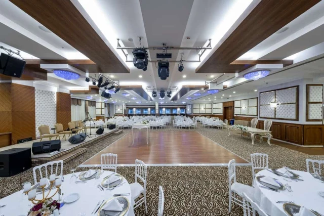 Ataköşk Hotel