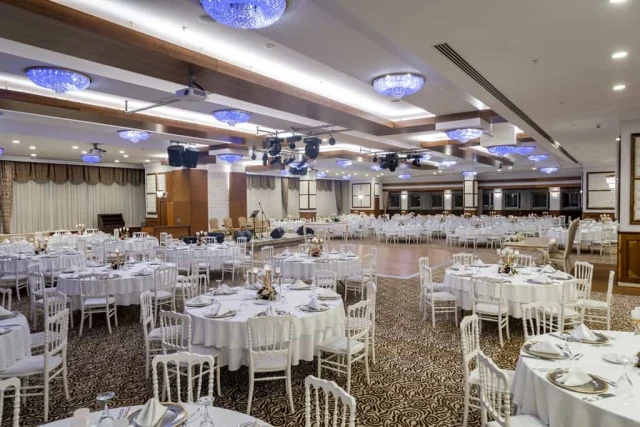 Ataköşk Hotel