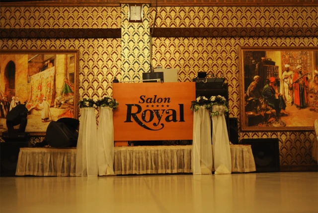 Salon Royal