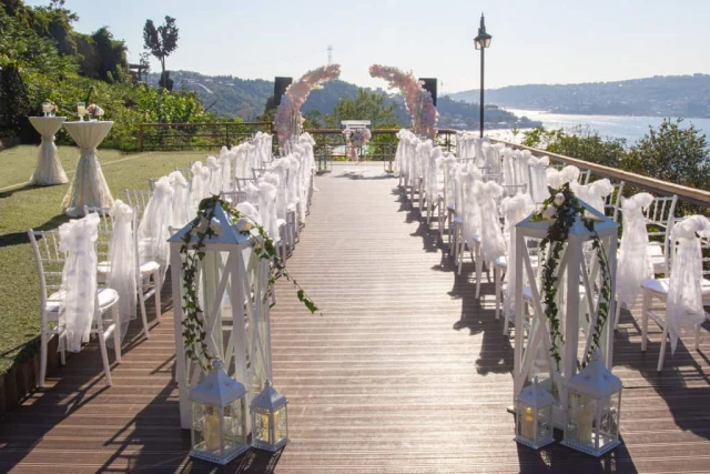 Güzelce Hisar Garden