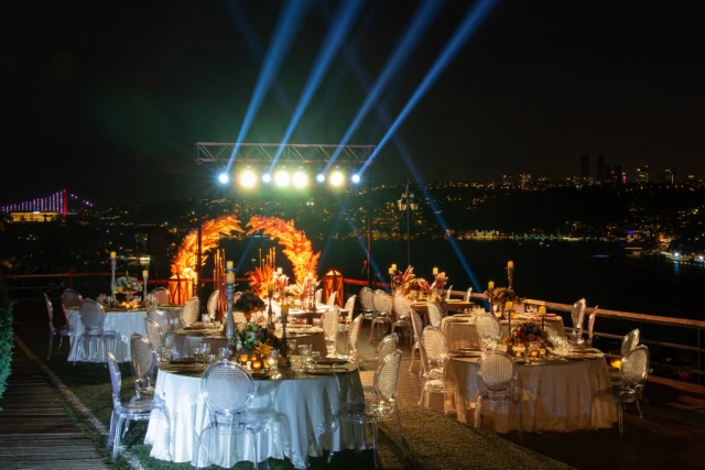 Güzelce Hisar Garden