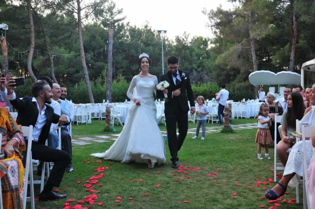 Vera Çiftlik