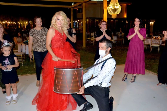 Wonder Wedding