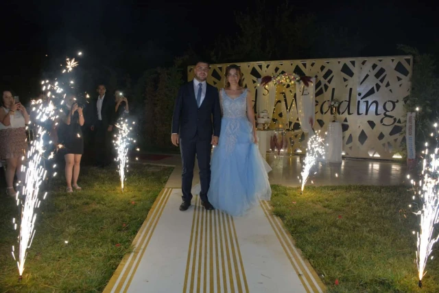 Wonder Wedding