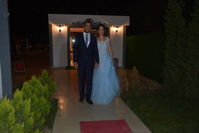 Wonder Wedding