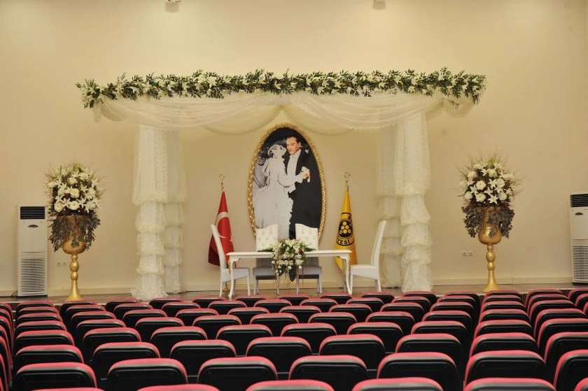buca-evlendirme-dairesi-nikah-salonu-kiralama-fiyatları-2