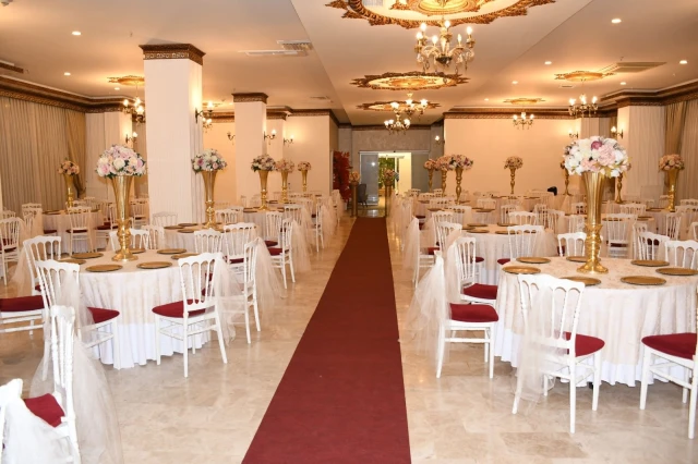 Zin D Home Dudullu Suits