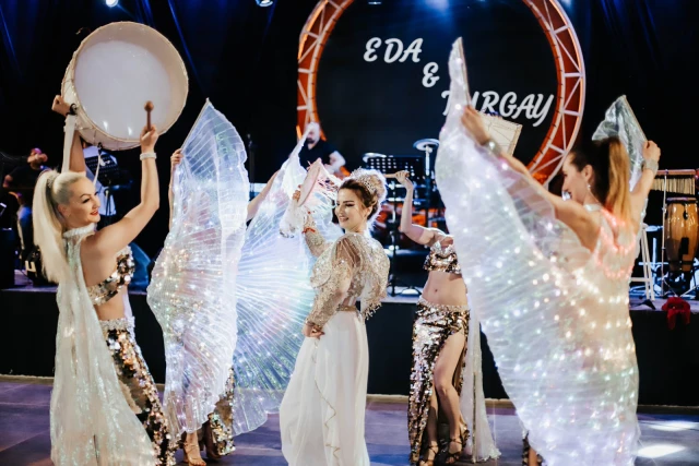 Karnaval Luxury
