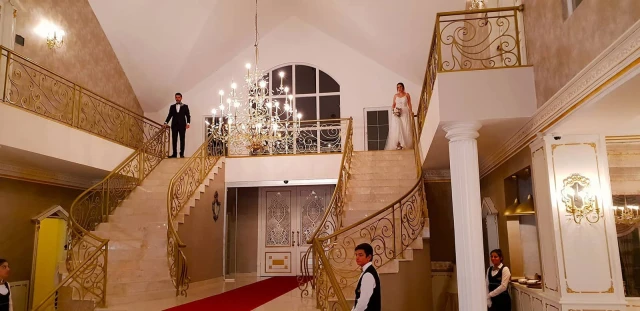 İncek Çınar Kasrı