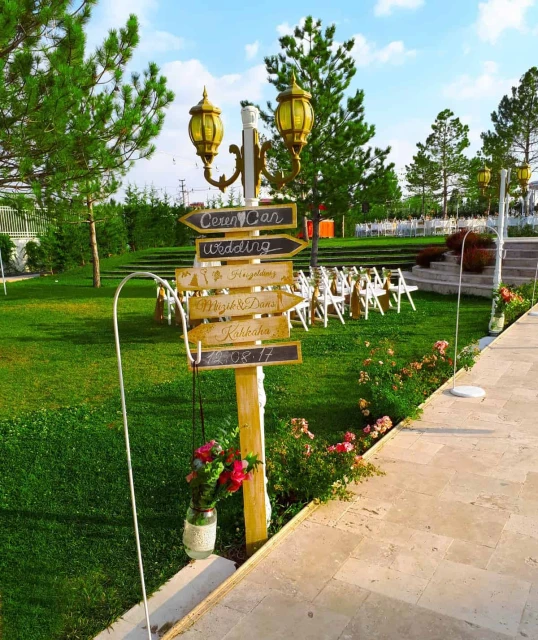 İncek Çınar Kasrı