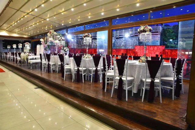 Salon Venedik / Cebeci Şehir Parkı