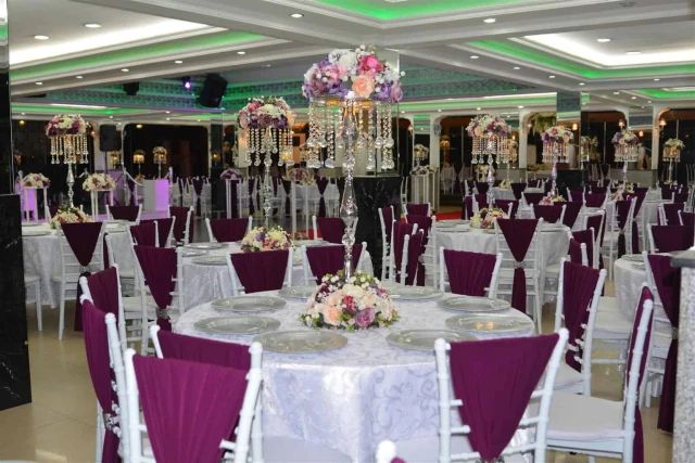 Salon Venedik / Cebeci Şehir Parkı