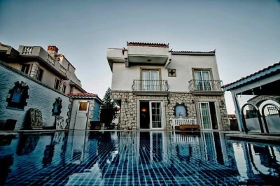 Alaçatı Limonaia