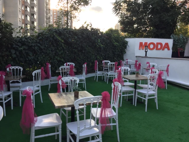 Moda Davet Balo Salonu