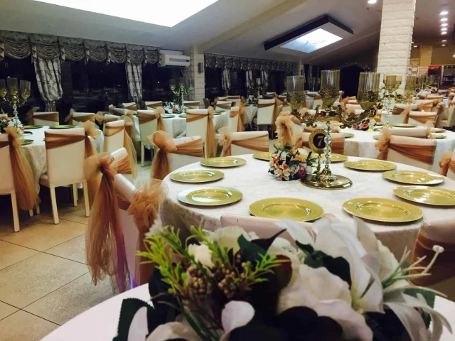 Moda Davet Balo Salonu