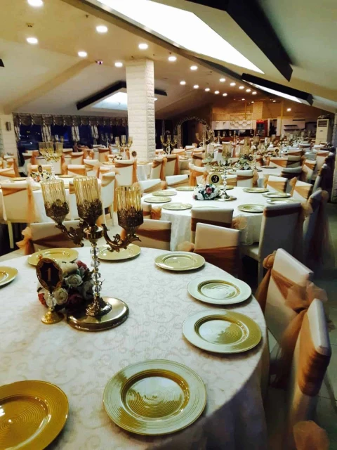 Moda Davet Balo Salonu