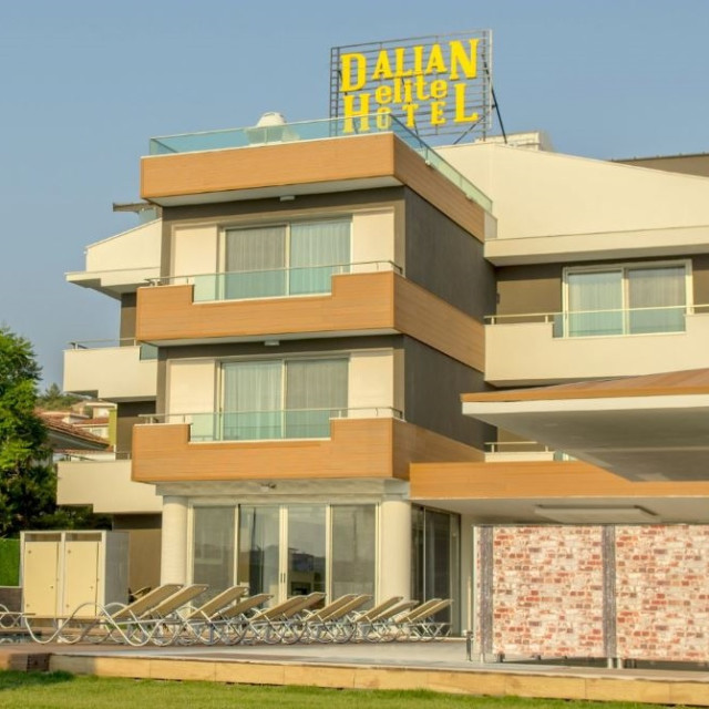 Dalian Elite Hotel