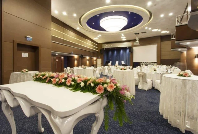 Holiday Inn Kavaklıdere