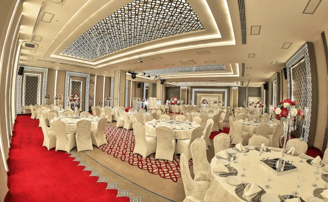 Demonti Otel