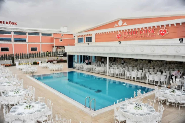 Pembe Köşk Balo Salonları