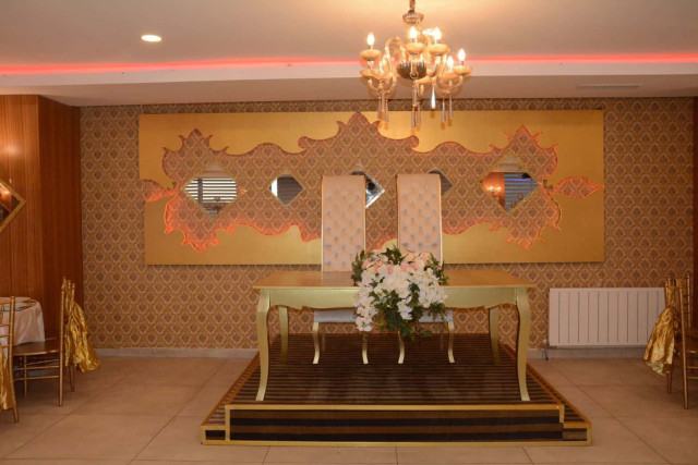 Sarissa Ottoman Wedding