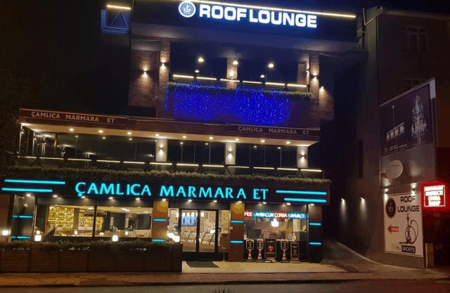 Roof Lounge