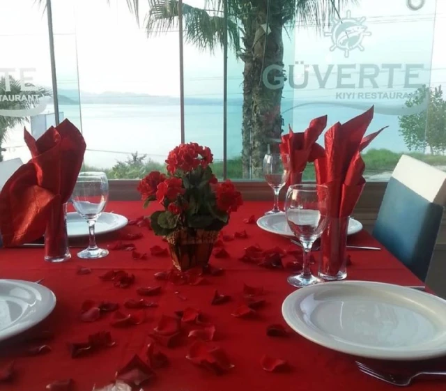 Güverte Kıyı Restaurant