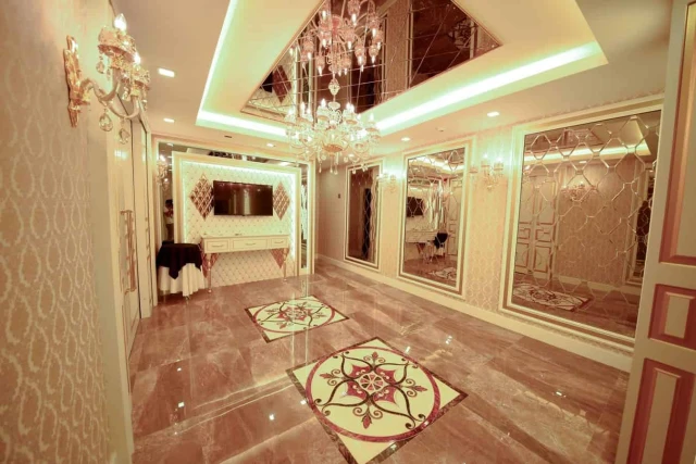 Aşkın Davet ve Balo Salonları
