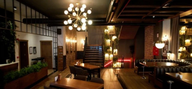 Angelinn Gastro Club