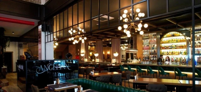 Angelinn Gastro Club