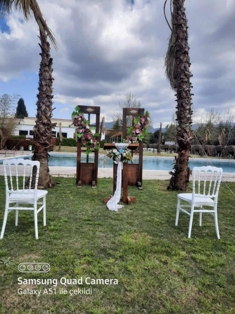 Life Park Havuzbaşı Kır Düğünü